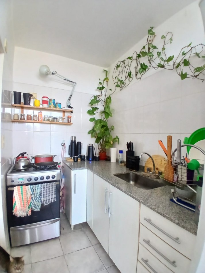 Se vende un espectacular departamento monoambiente con balcon al frente