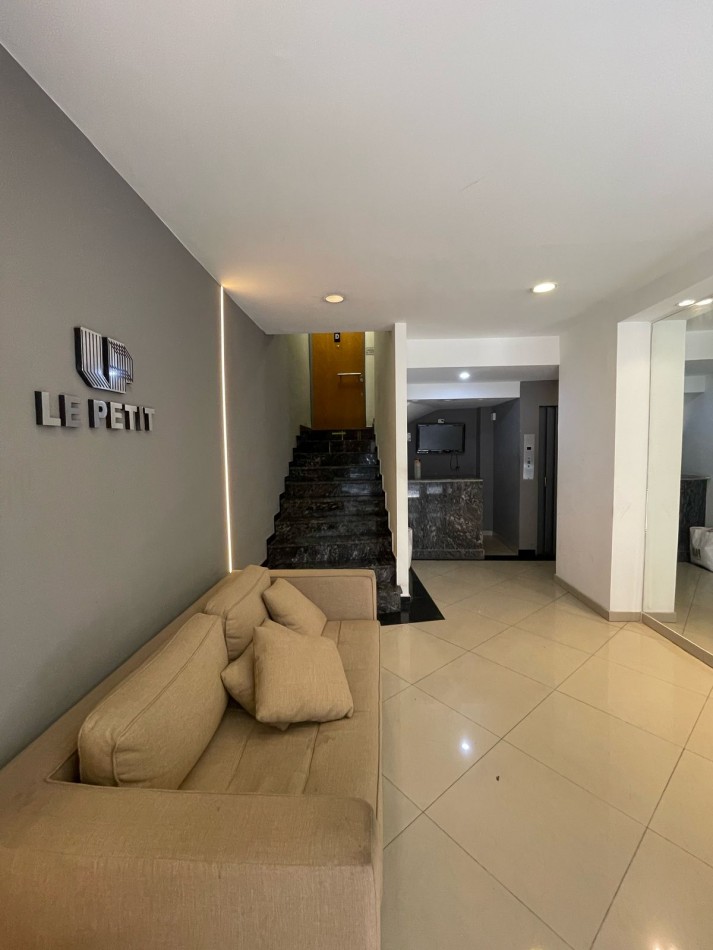 Se vende un departamento monoambiente luminoso - Almagro