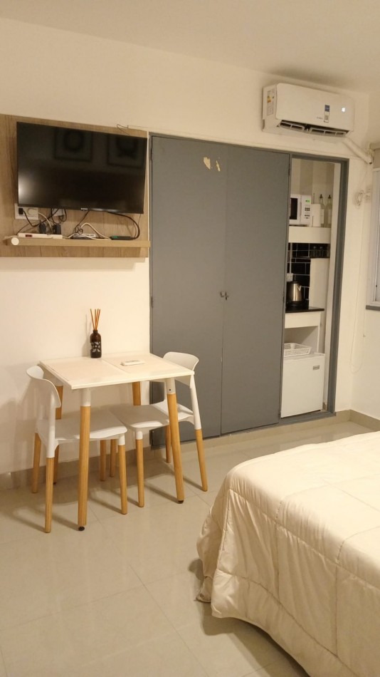 Se vende un departamento monoambiente luminoso - Almagro