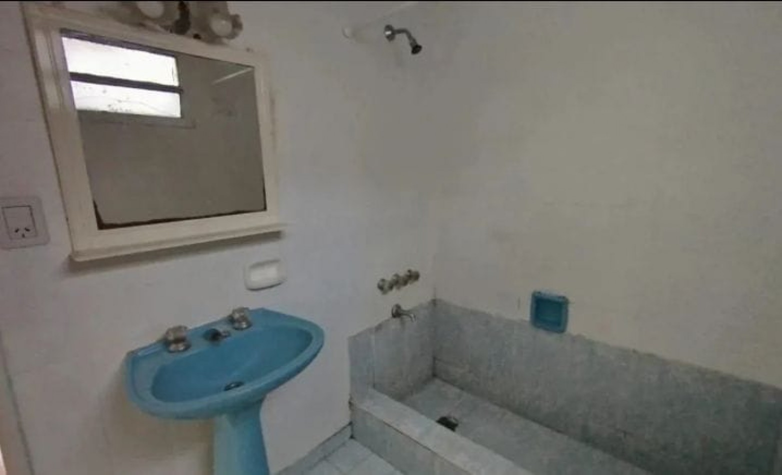 Oportunidad, se vende un departamento de 3 ambientes con terraza y baulera - Villa Crespo