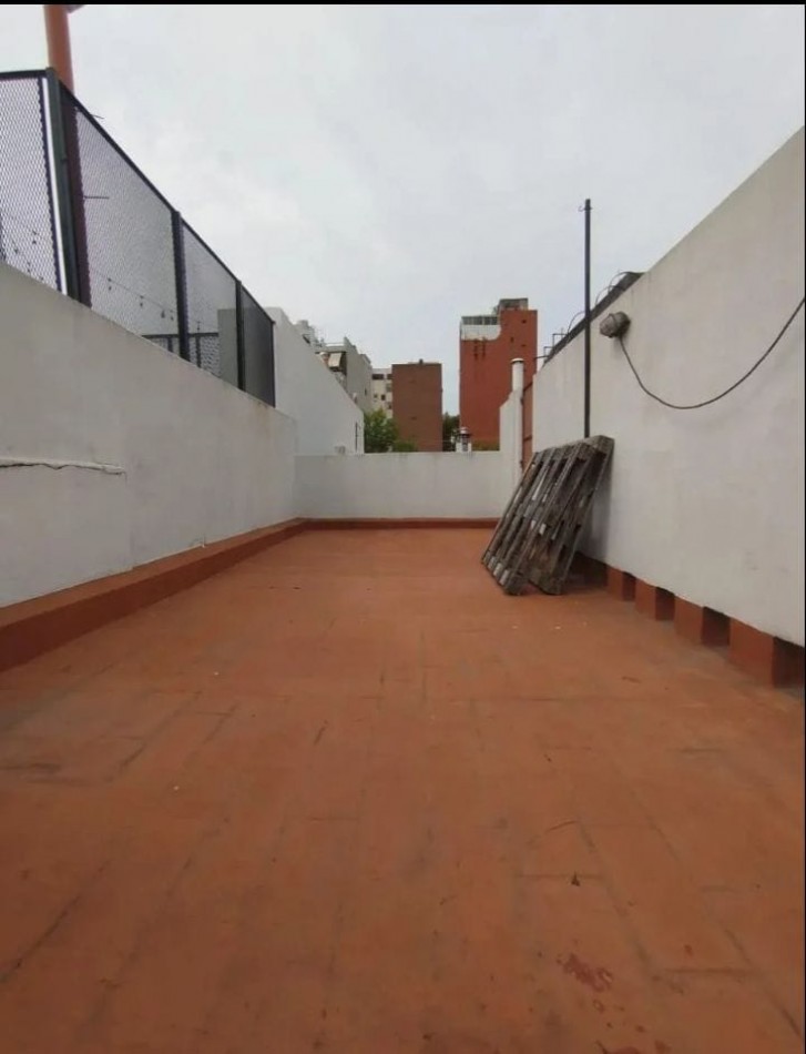 Oportunidad, se vende un departamento de 3 ambientes con terraza y baulera - Villa Crespo