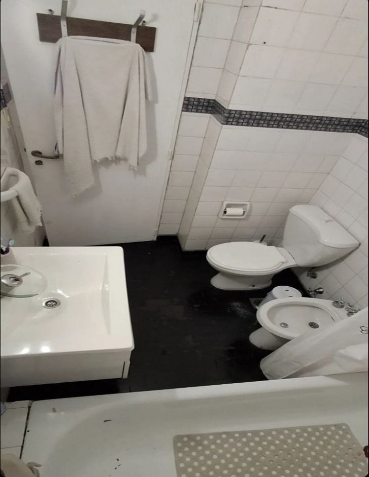 Se Vende un hermoso Departamento Monoambiente Amplio con Balcon - Balvanera