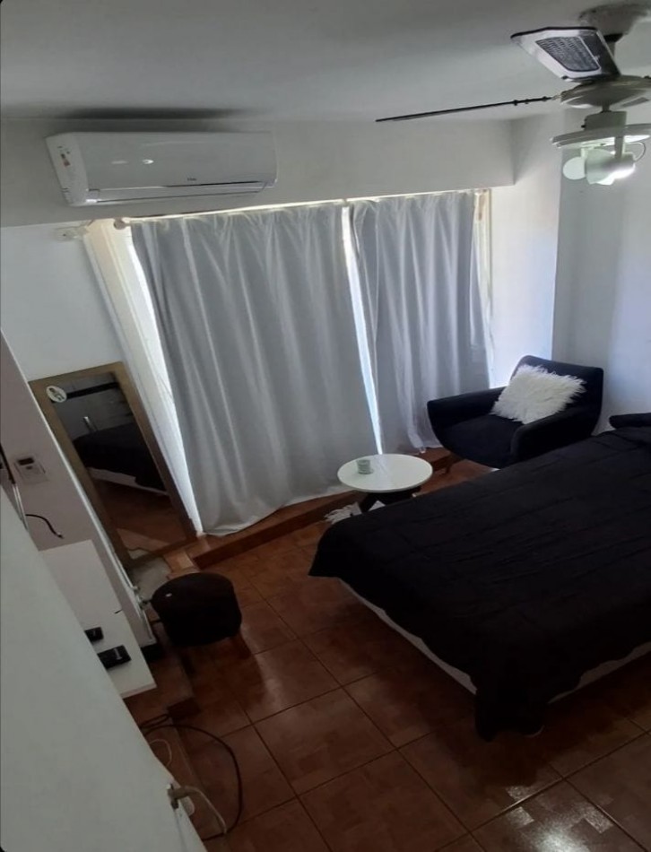 Se Vende un hermoso Departamento Monoambiente Amplio con Balcon - Balvanera