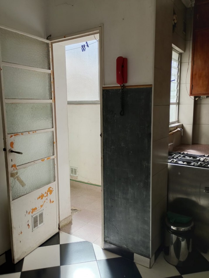 Se vende un espectacular departamento en semipiso de 3 ambientes - Monserrat