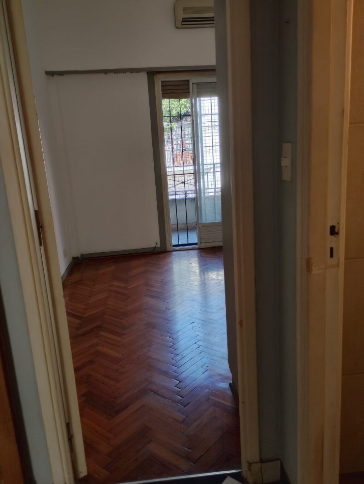 Se vende un espectacular departamento en semipiso de 3 ambientes - Monserrat