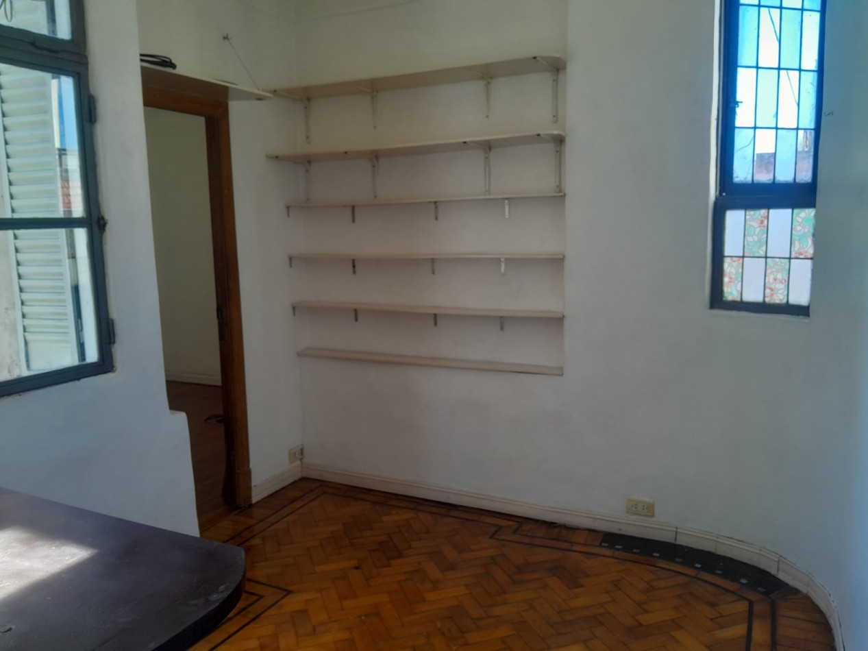 Vende un agradable departamento de 2 ambientes luminoso - Monserrat