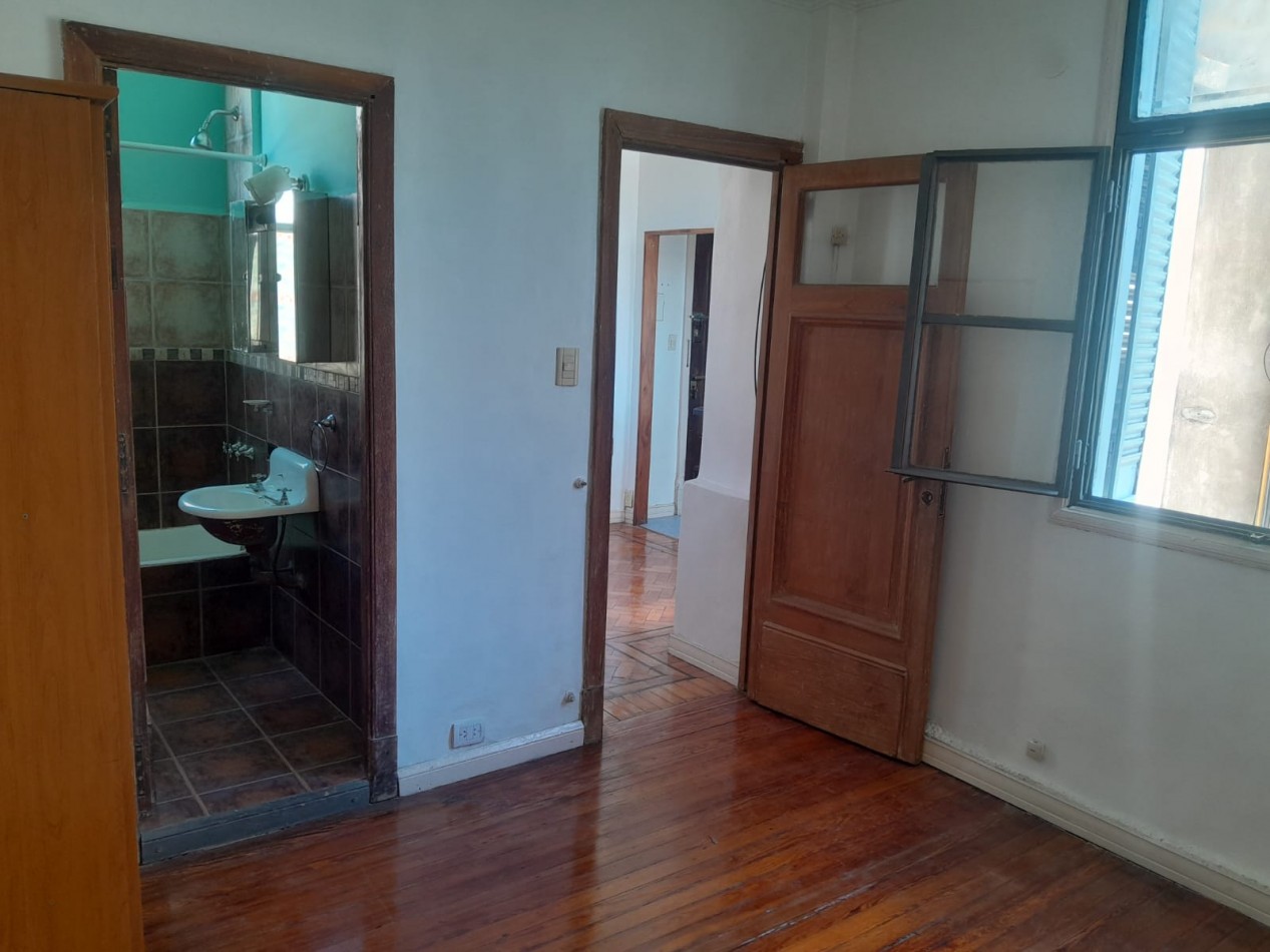 Vende un agradable departamento de 2 ambientes luminoso - Monserrat