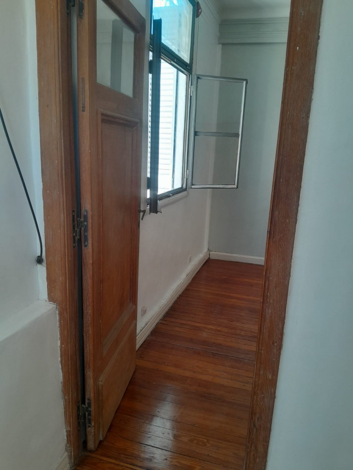Vende un agradable departamento de 2 ambientes luminoso - Monserrat