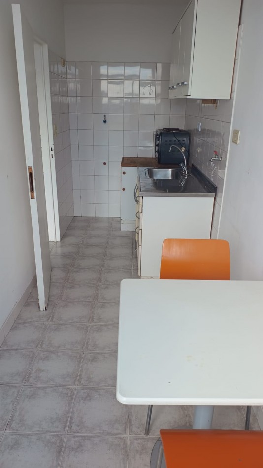 Oportunidad! Se Vende un Agradable Departamento Monoambiente Amplio con Balcon