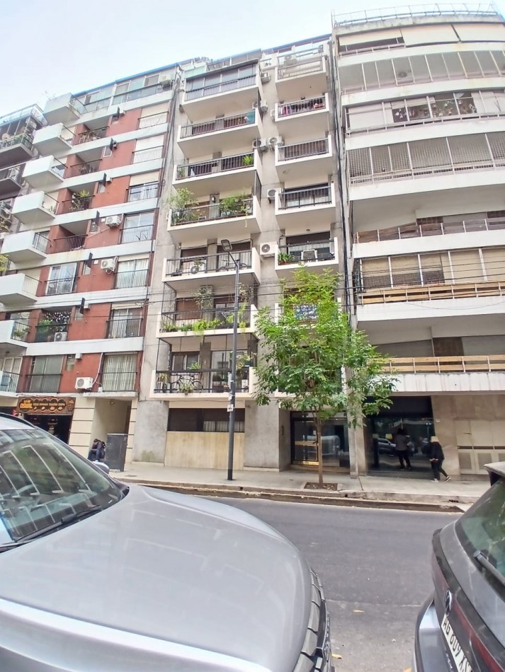 Se vende un hermoso departamento monoambiente con balcon - Recoleta