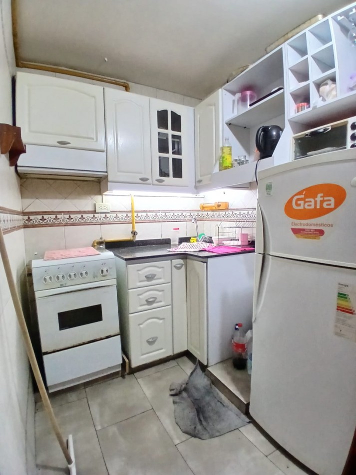 Se vende un hermoso departamento monoambiente con balcon - Recoleta