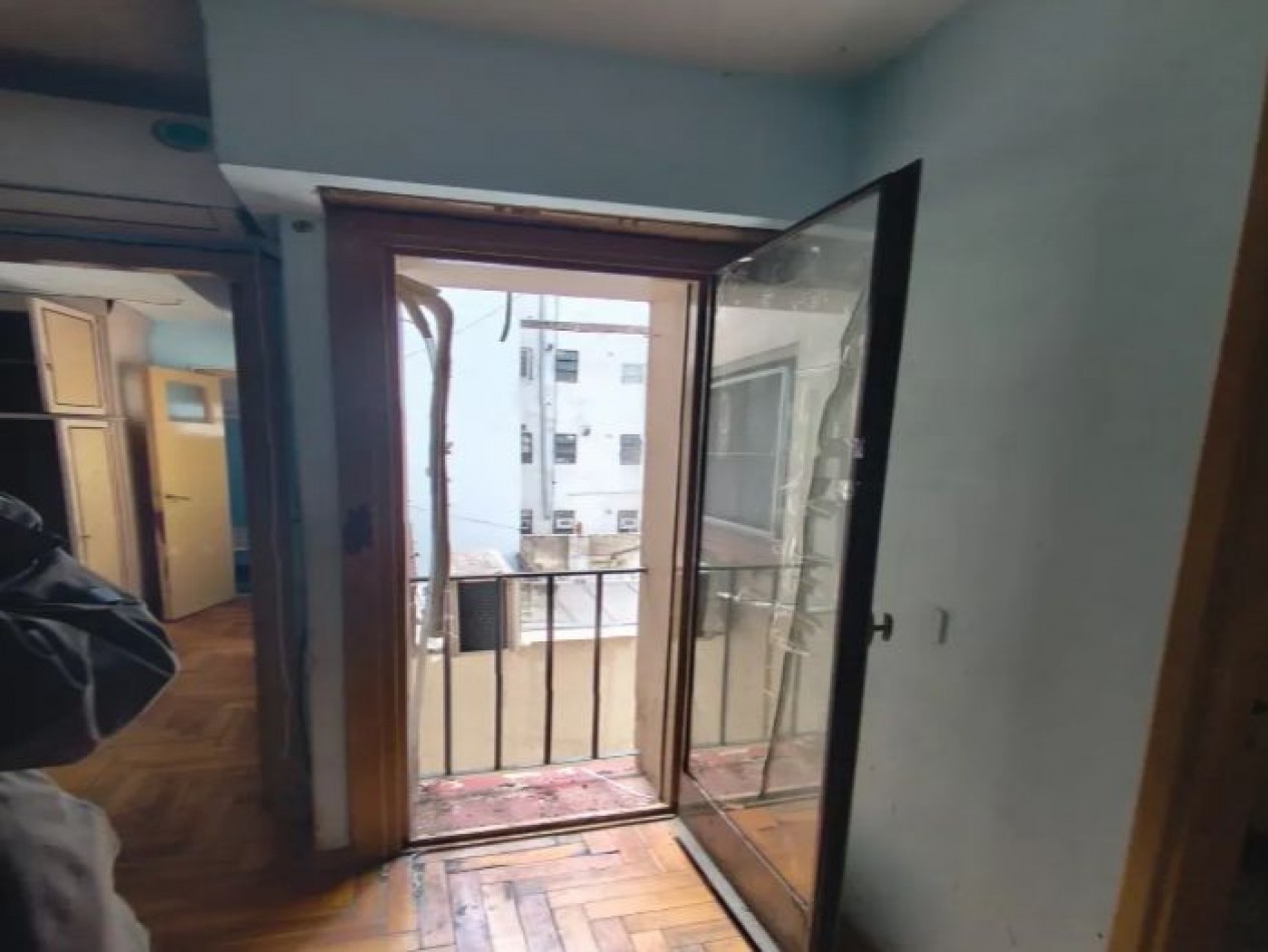 Oportunidad! se vende un departamento de 2 ambientes a refaccionar - San Nicolas