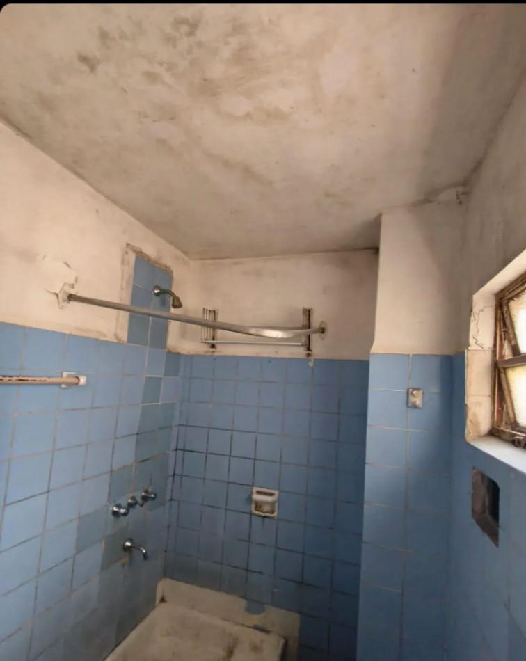 Oportunidad! se vende un departamento de 2 ambientes a refaccionar - San Nicolas