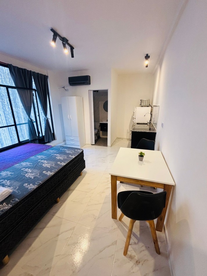 Se alquila un departamento amoblado impecable - Monserrat