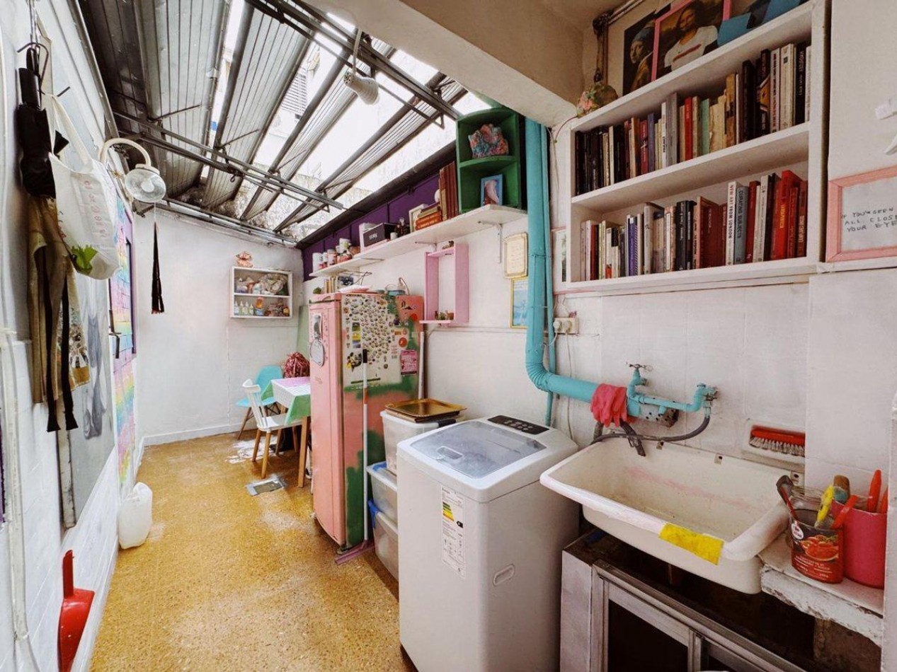 Se vende un agradable departamento de 2 ambientes con patio - Parque Patricios