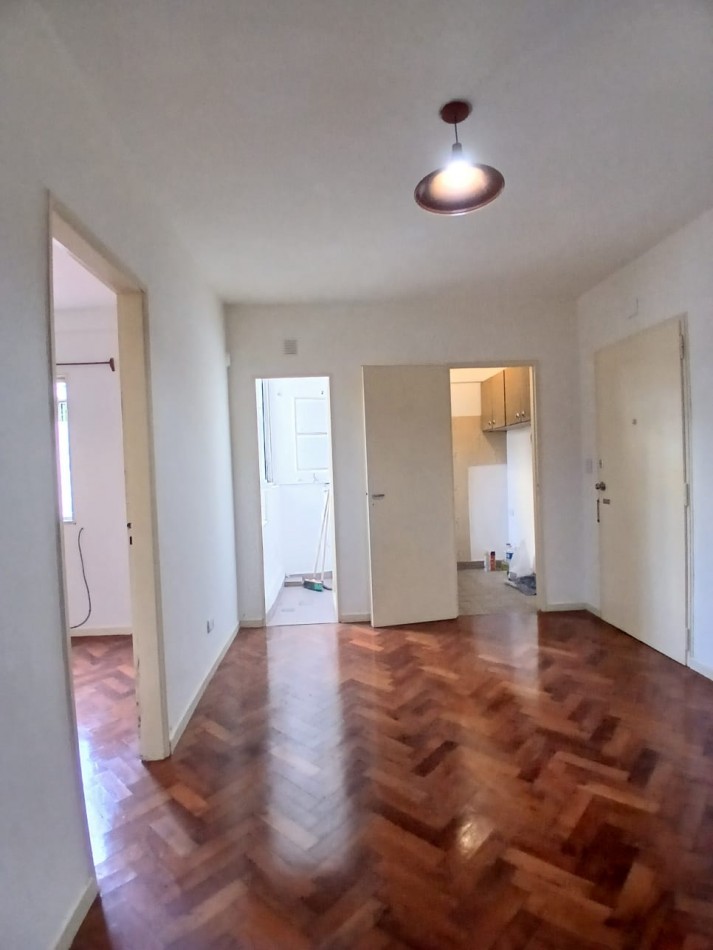 Se vende un agradable departamento de 2 ambientes - Monserrat