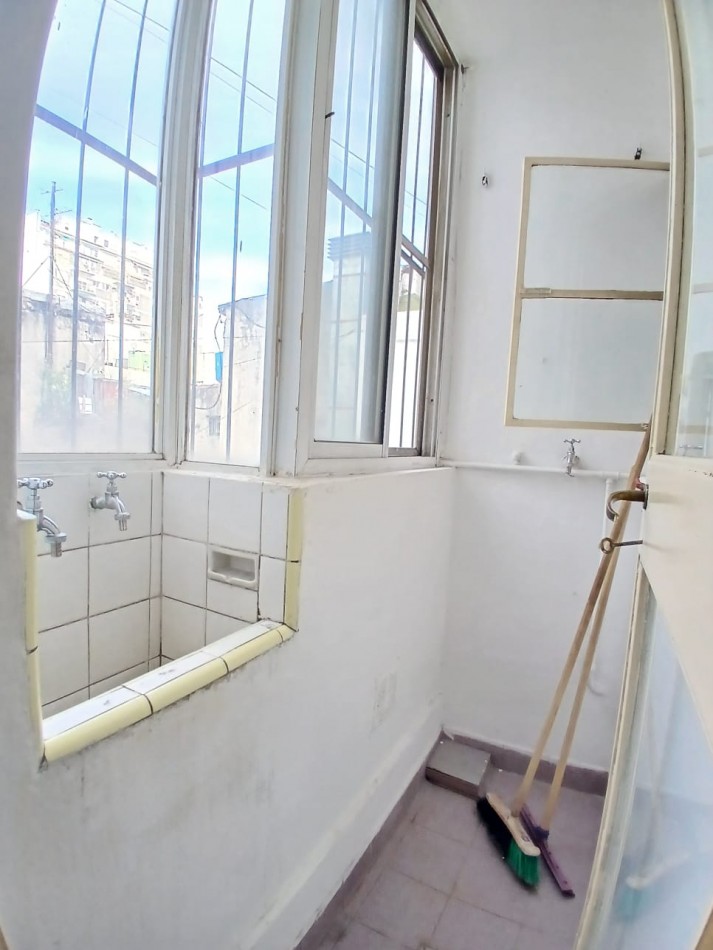 Se vende un agradable departamento de 2 ambientes - Monserrat