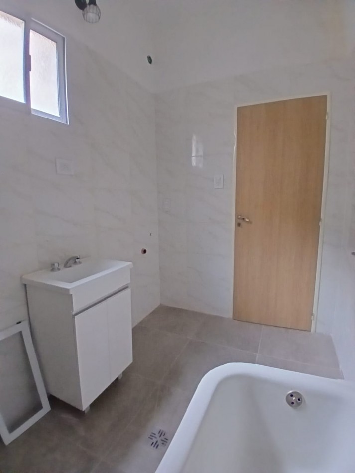 Se alquila un departamento de 2 ambientes, bajas expensas - Barracas