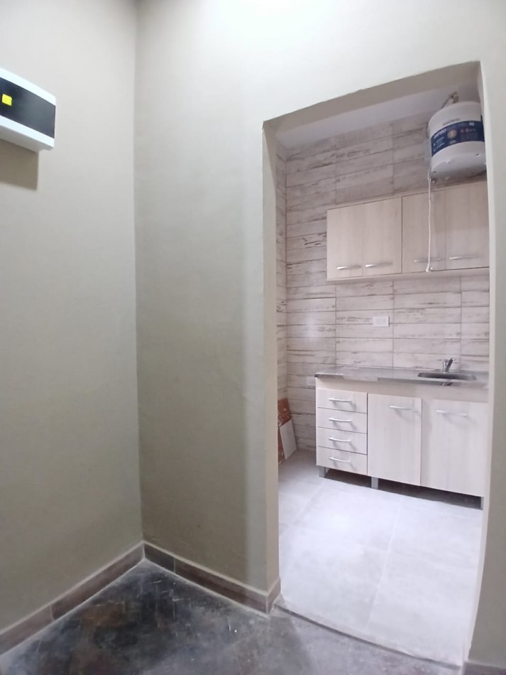 Se alquila un departamento de 2 ambientes, bajas expensas - Barracas