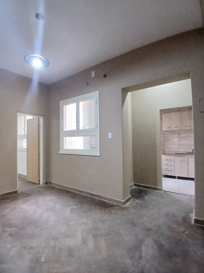 Se alquila un departamento de 2 ambientes, bajas expensas - Barracas