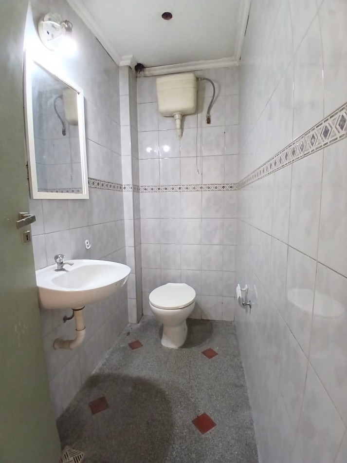 Se alquila un local comercial - Chacarita