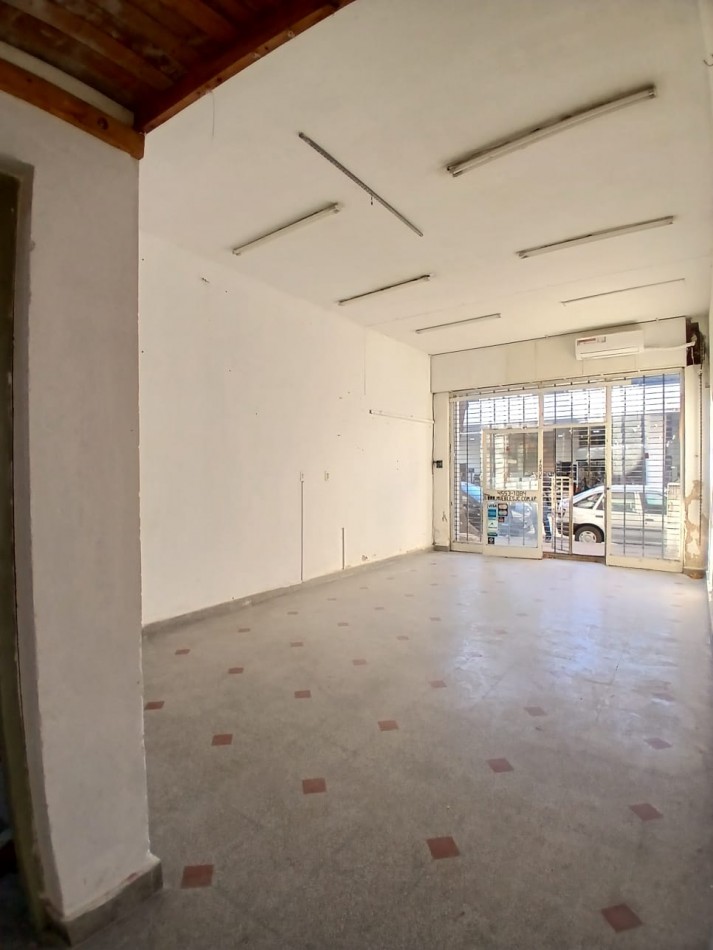 Se alquila un local comercial - Chacarita