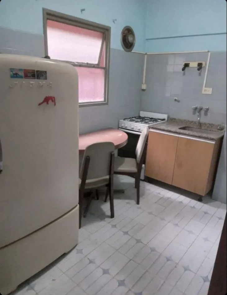 Se vende un departamento de 2 ambientes luminoso - San Cristobal