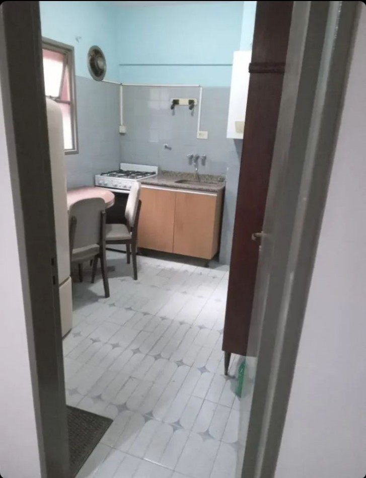 Se vende un departamento de 2 ambientes luminoso - San Cristobal