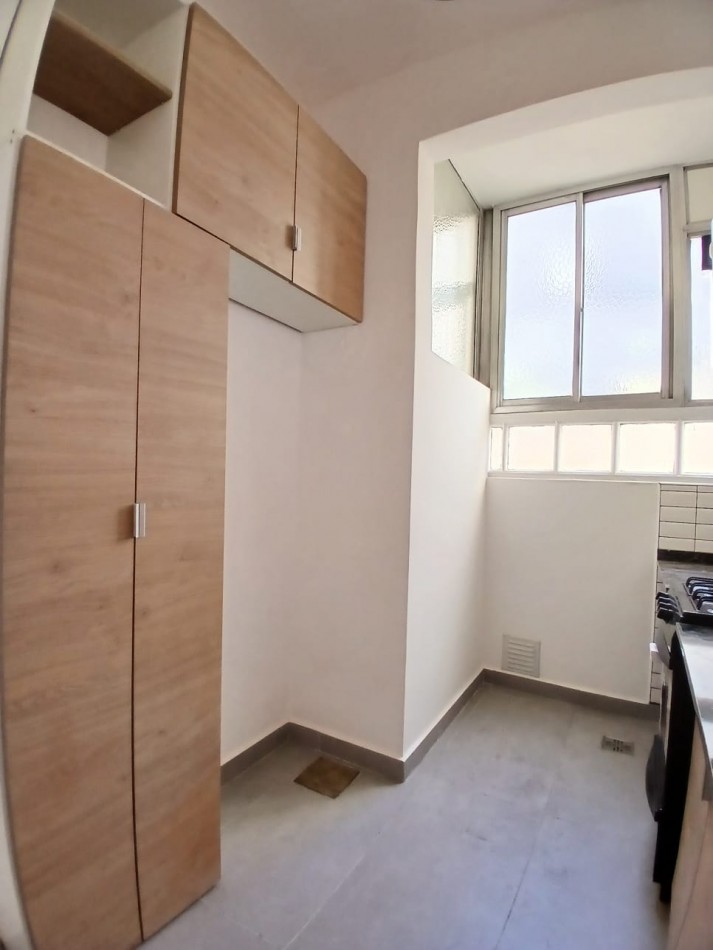 Se Alquila un Espectacular Departamento de 2 Ambientes a Nuevo - Almagro