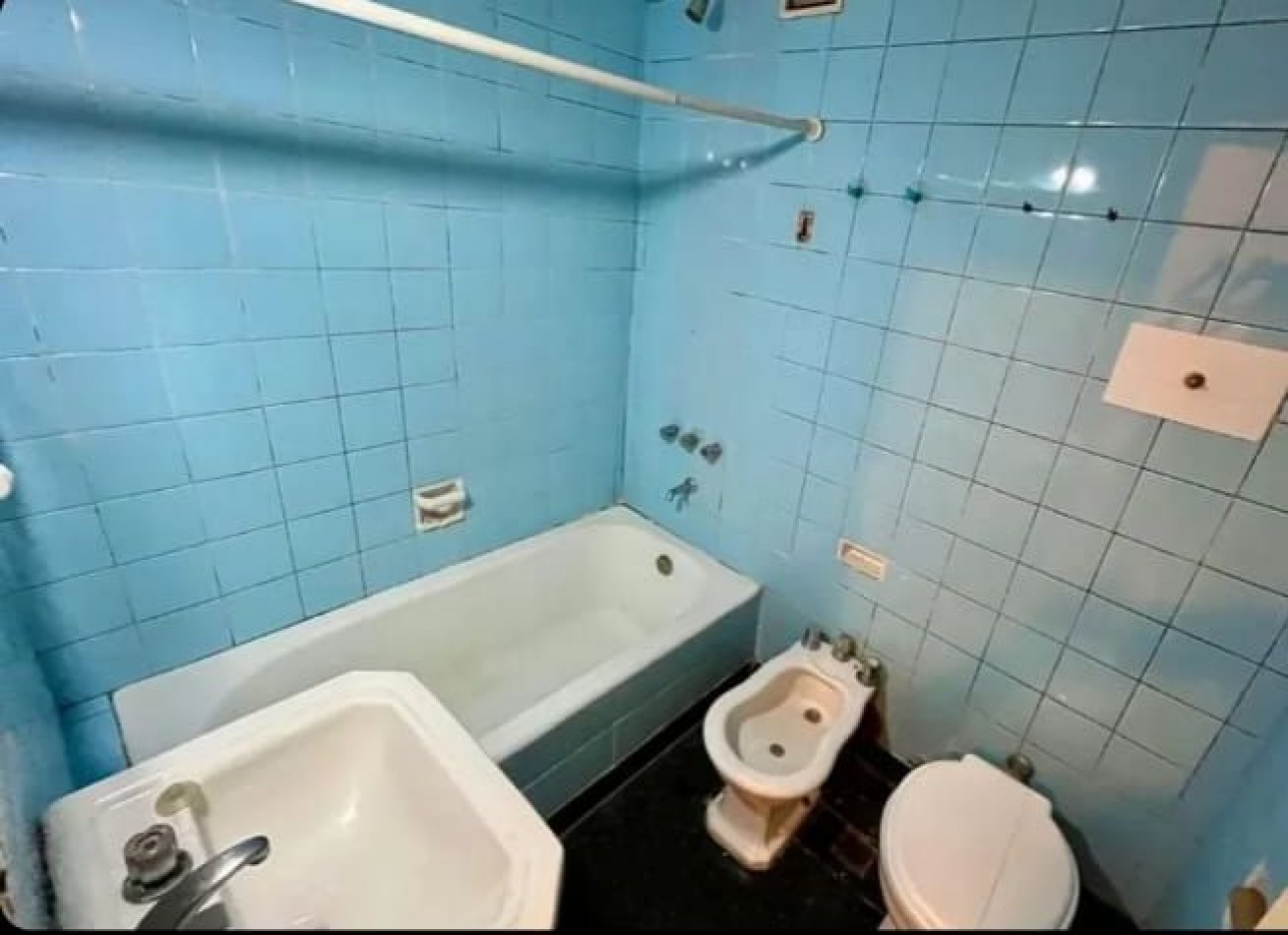 Oportunidad!! Se vende un comodo departamento de 2 ambientes - Recoleta