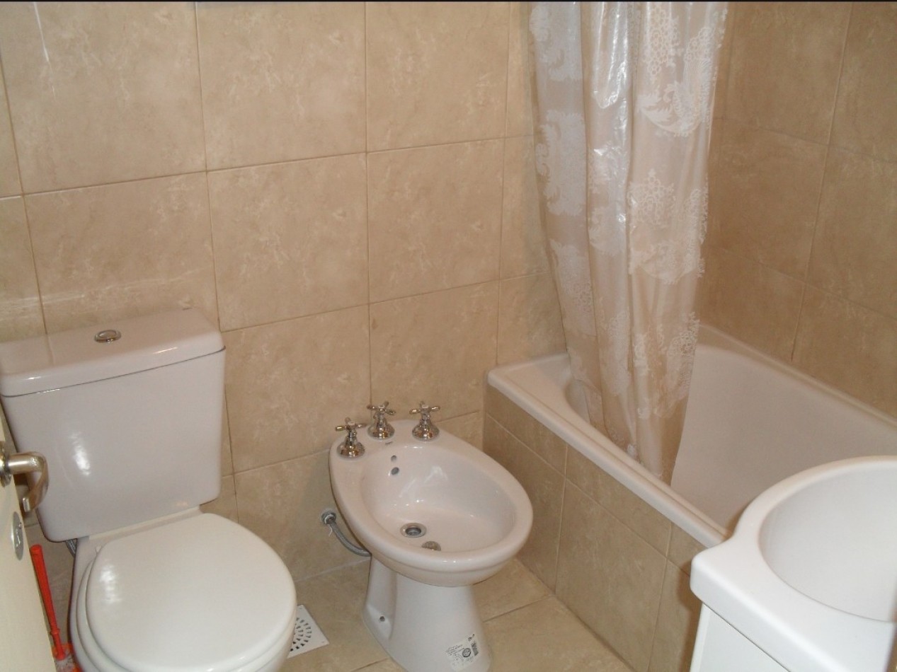Oportunidad! se vende un agradable departamento de 3 ambientes - Balvanera