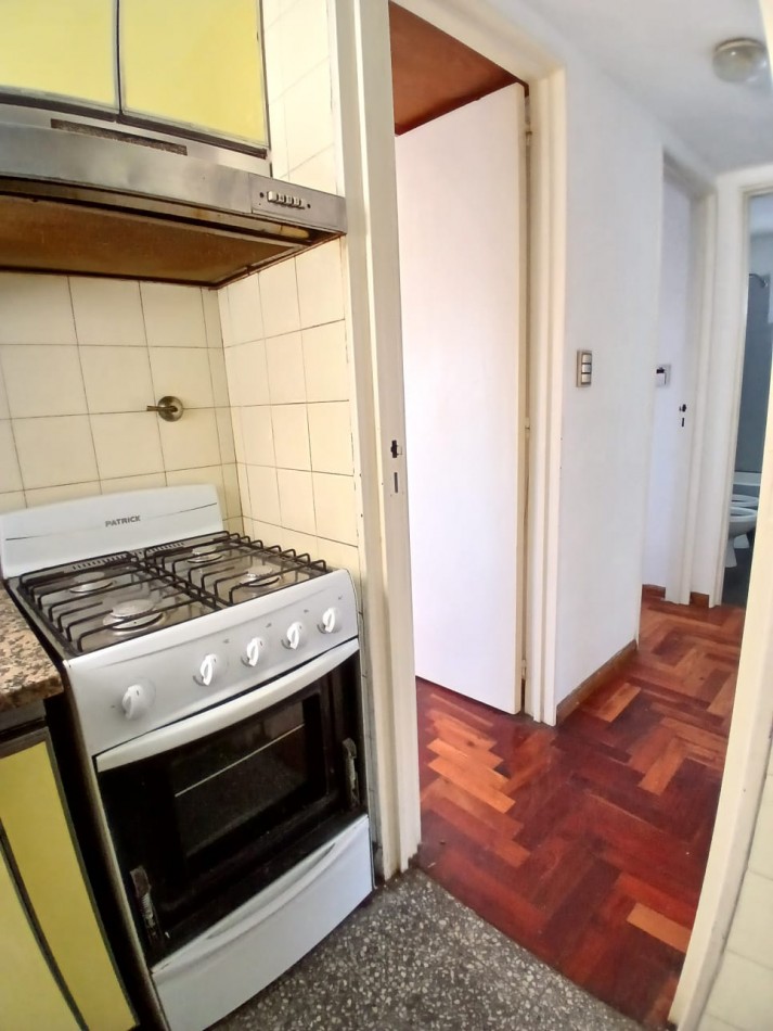 Oportunidad! Se vende un hermoso departamento de 3 ambientes al frente - Barracas