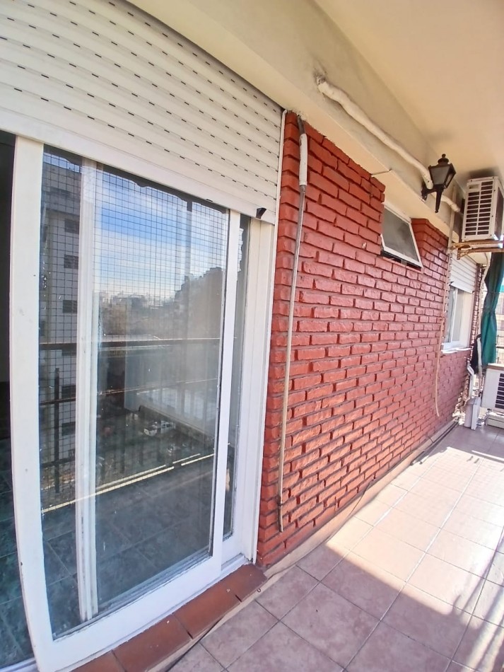 Oportunidad! Se vende un hermoso departamento de 3 ambientes al frente - Barracas
