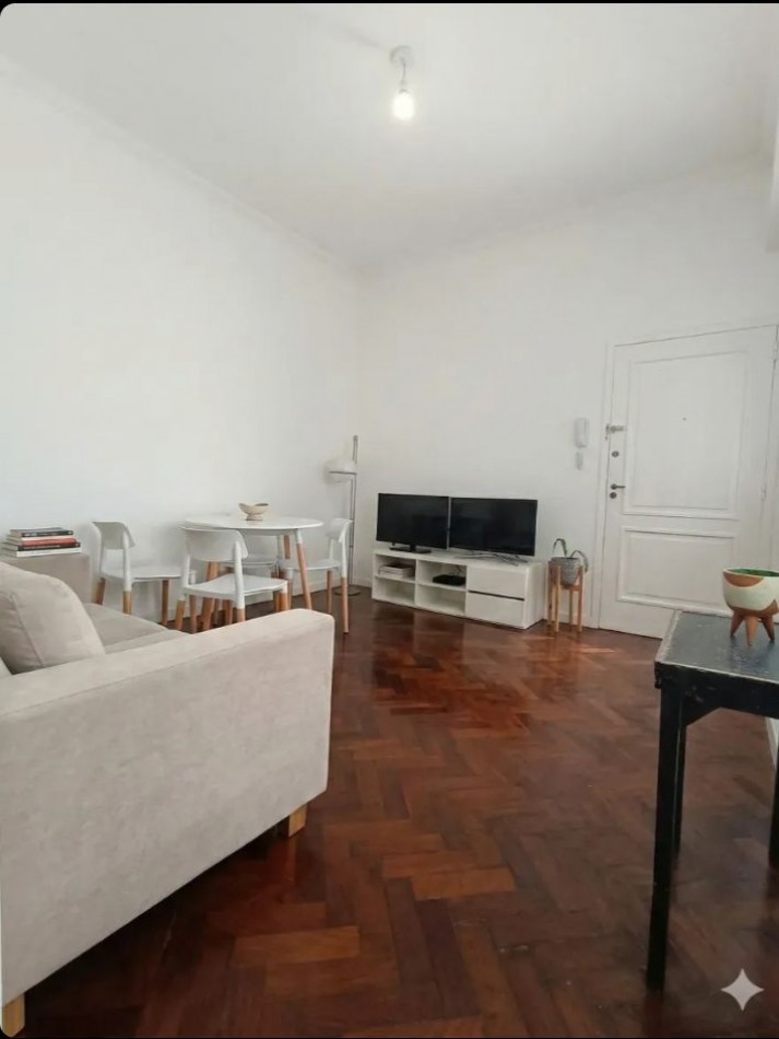 Oportunidad! se vende un agradable departamento de 2 ambientes amplio - Balvanera