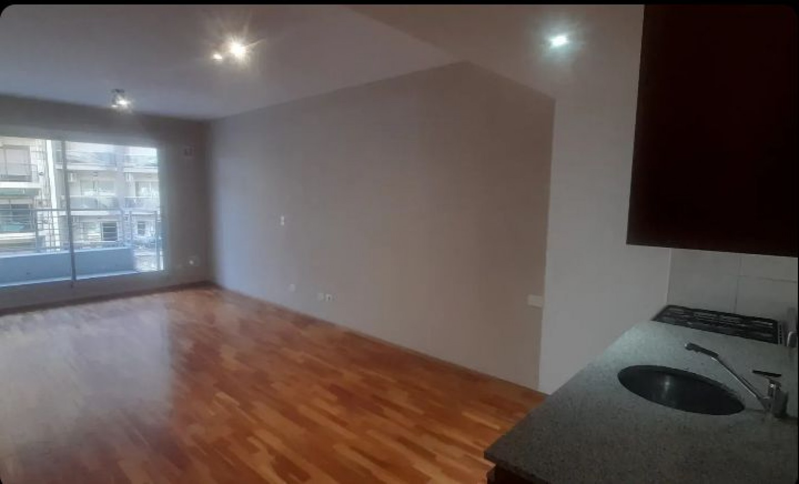 Se vende un departamento monoambiente amplio, super luminoso - Belgrano