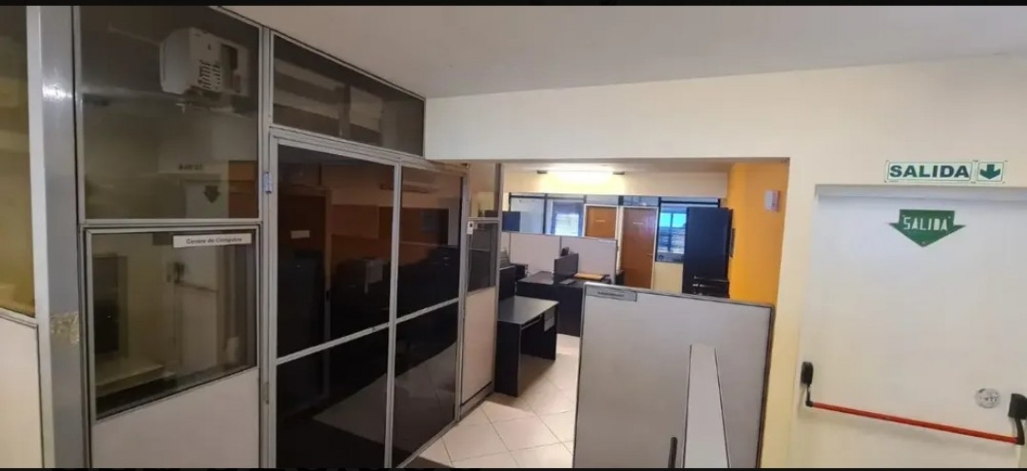 Se alquila un edificio para uso de oficina y deposito - Parque Patricios