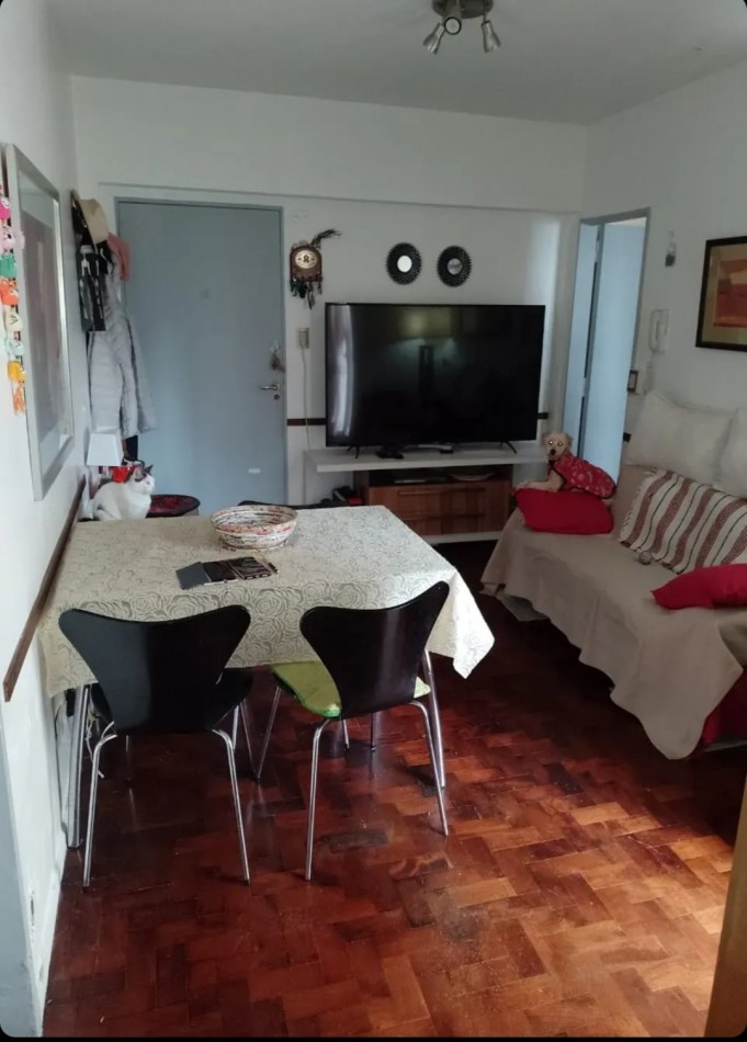 Se Vende un Agradable Departamento de 2 Ambientes con Balcon - Almagro