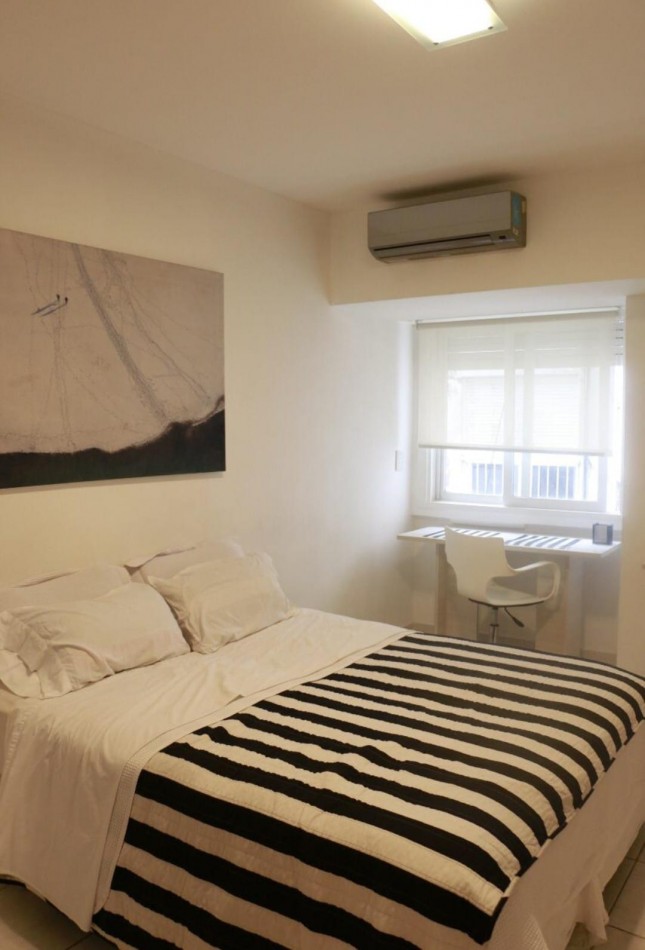 Se vende un departamento monoambiente luminoso - Recoleta