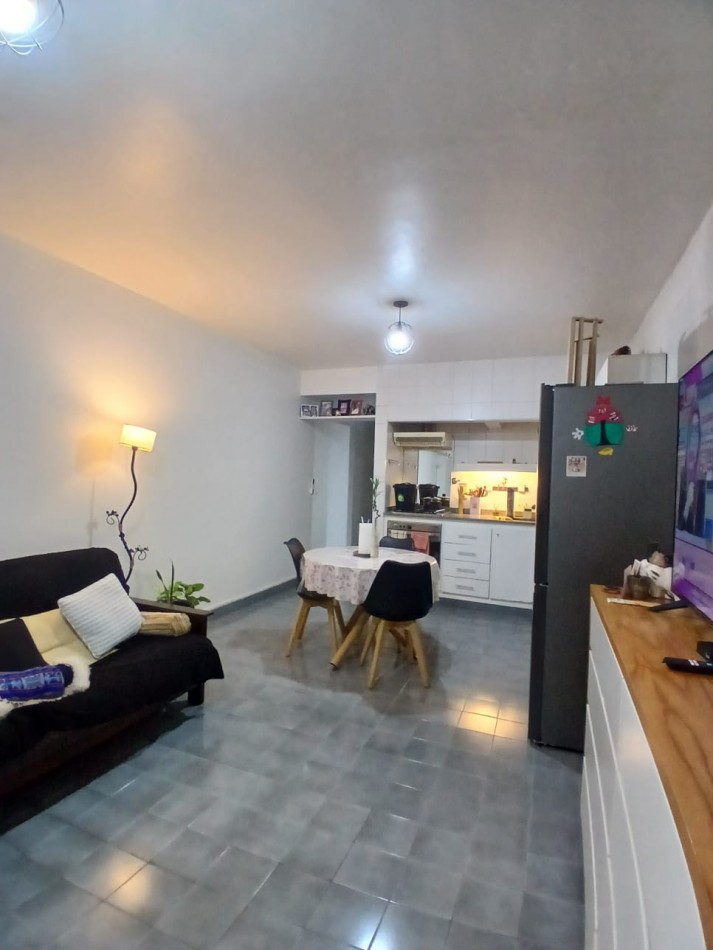 Oportunidad! se vende un departamento monoambiente amplio - Balvanera