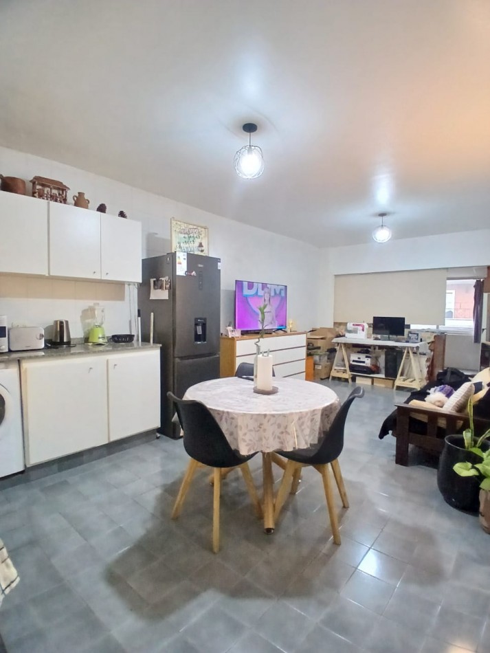 Oportunidad! se vende un departamento monoambiente amplio - Balvanera