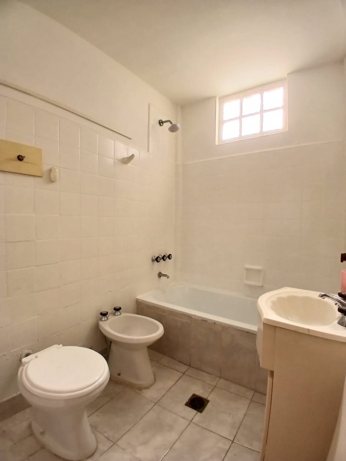 Se vende un agradable departamento de 2 ambientes - Balvanera