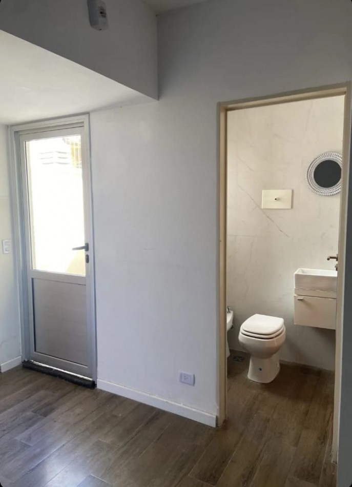 Oportunidad! se vende departamento de 3 ambientes con balcon - San Cristobal