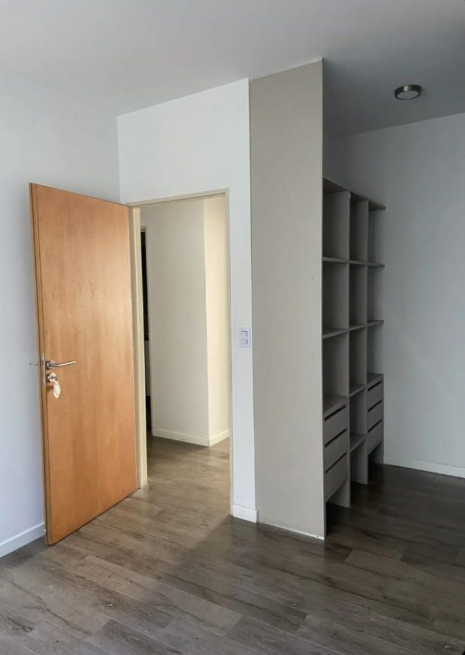 Oportunidad! se vende departamento de 3 ambientes con balcon - San Cristobal
