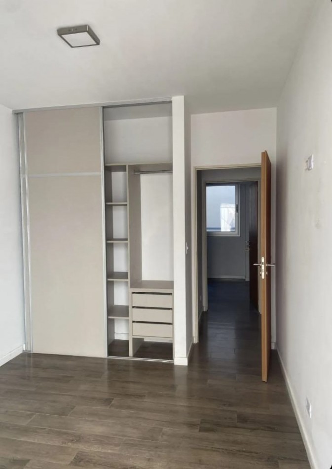 Oportunidad! se vende departamento de 3 ambientes con balcon - San Cristobal