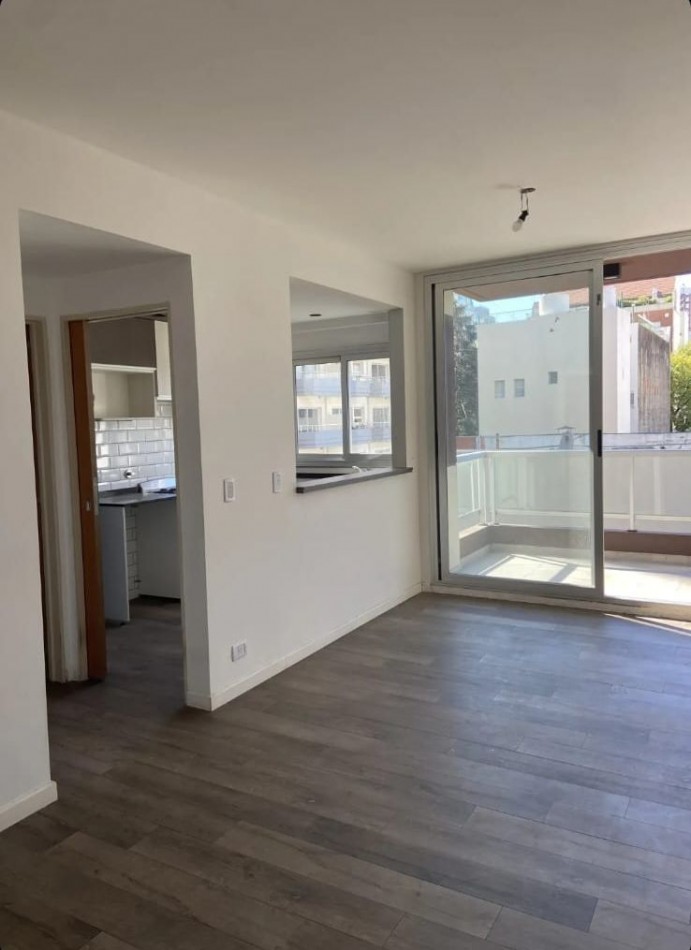 Oportunidad! se vende departamento de 3 ambientes con balcon - San Cristobal