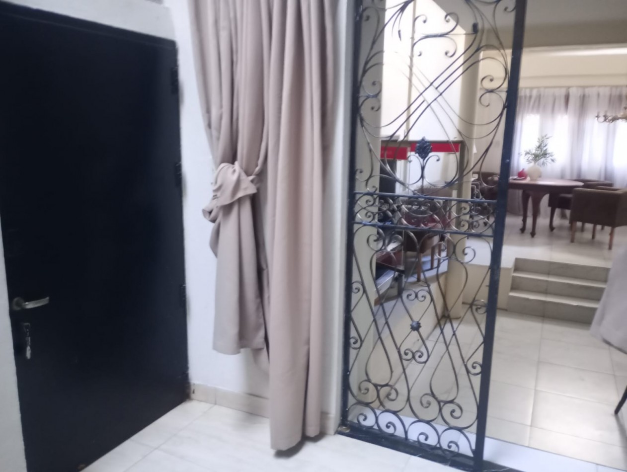 Se vende un espectacular departamento de 6 ambientes - Monserrat
