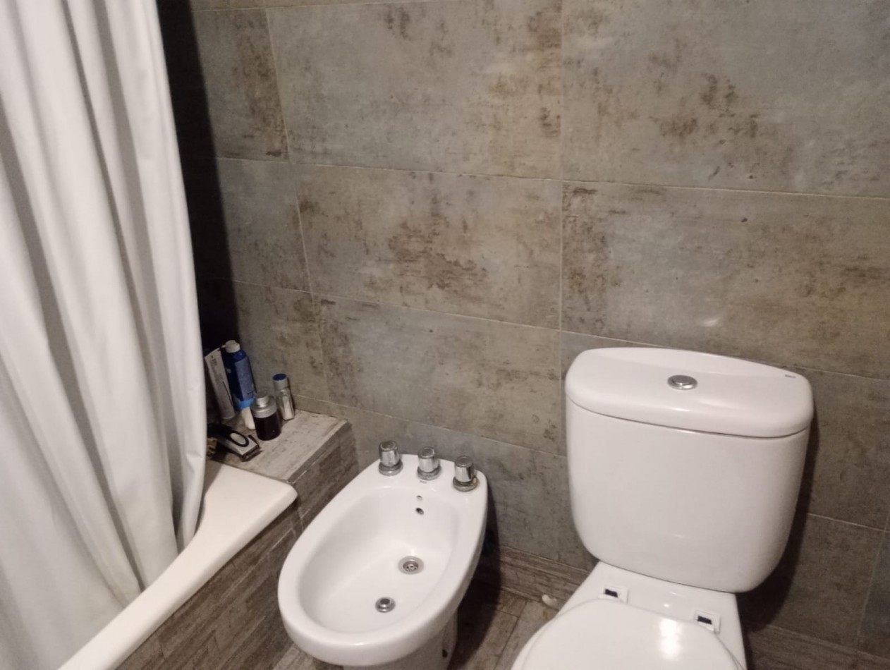 Se vende un espectacular departamento de 6 ambientes - Monserrat