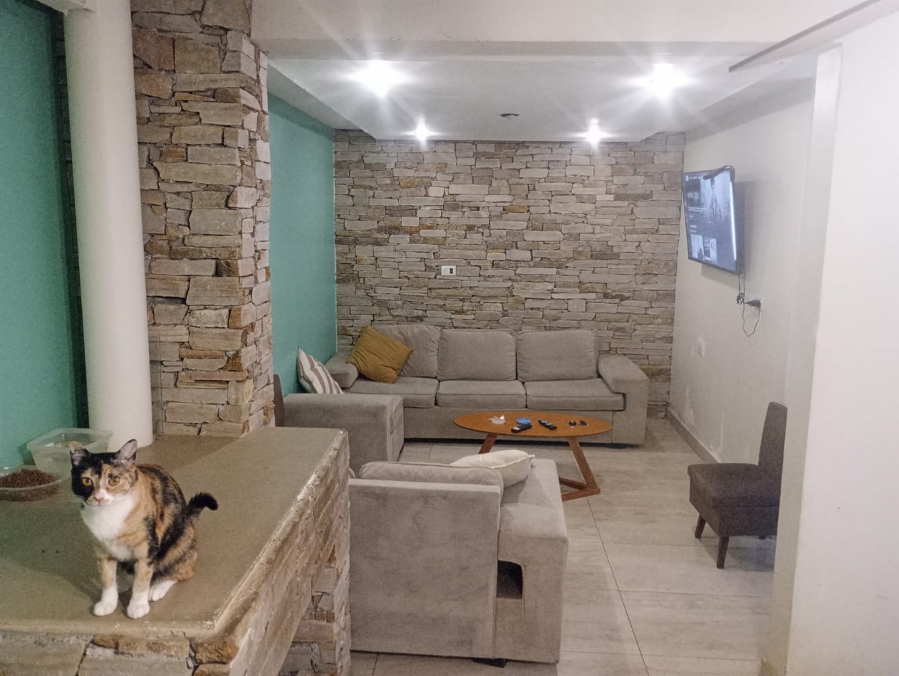 Se vende un espectacular departamento de 6 ambientes - Monserrat