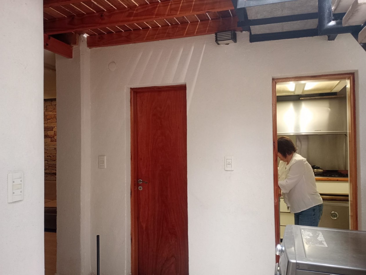Se vende un espectacular departamento de 6 ambientes - Monserrat
