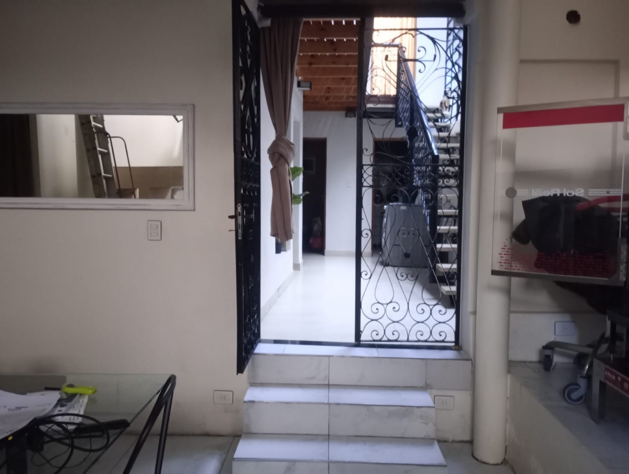 Se vende un espectacular departamento de 6 ambientes - Monserrat